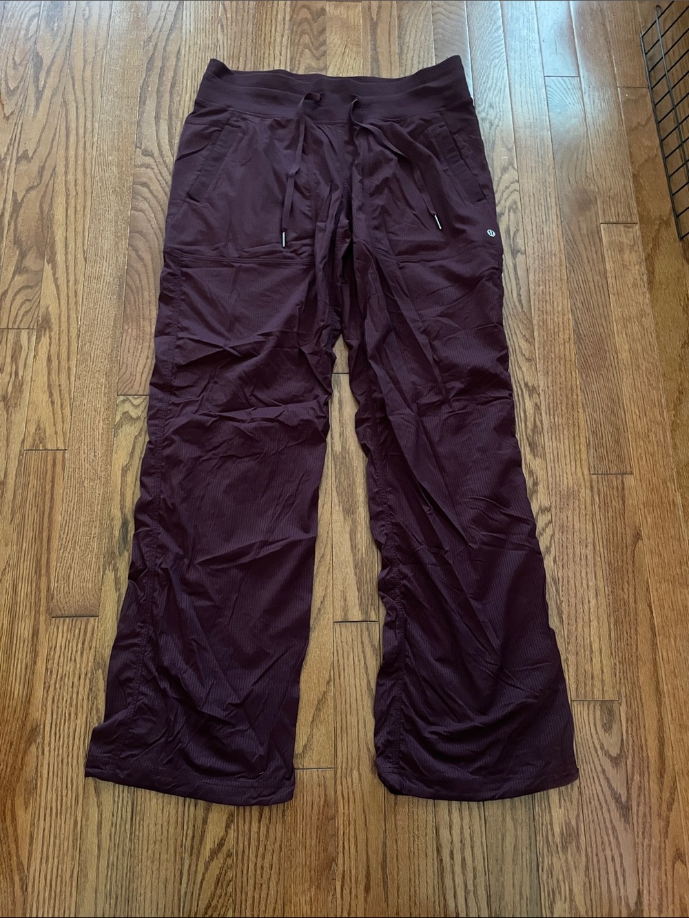 Lululemon Magenta Dance Studio Mid Rise Pants Women’s Sz 10